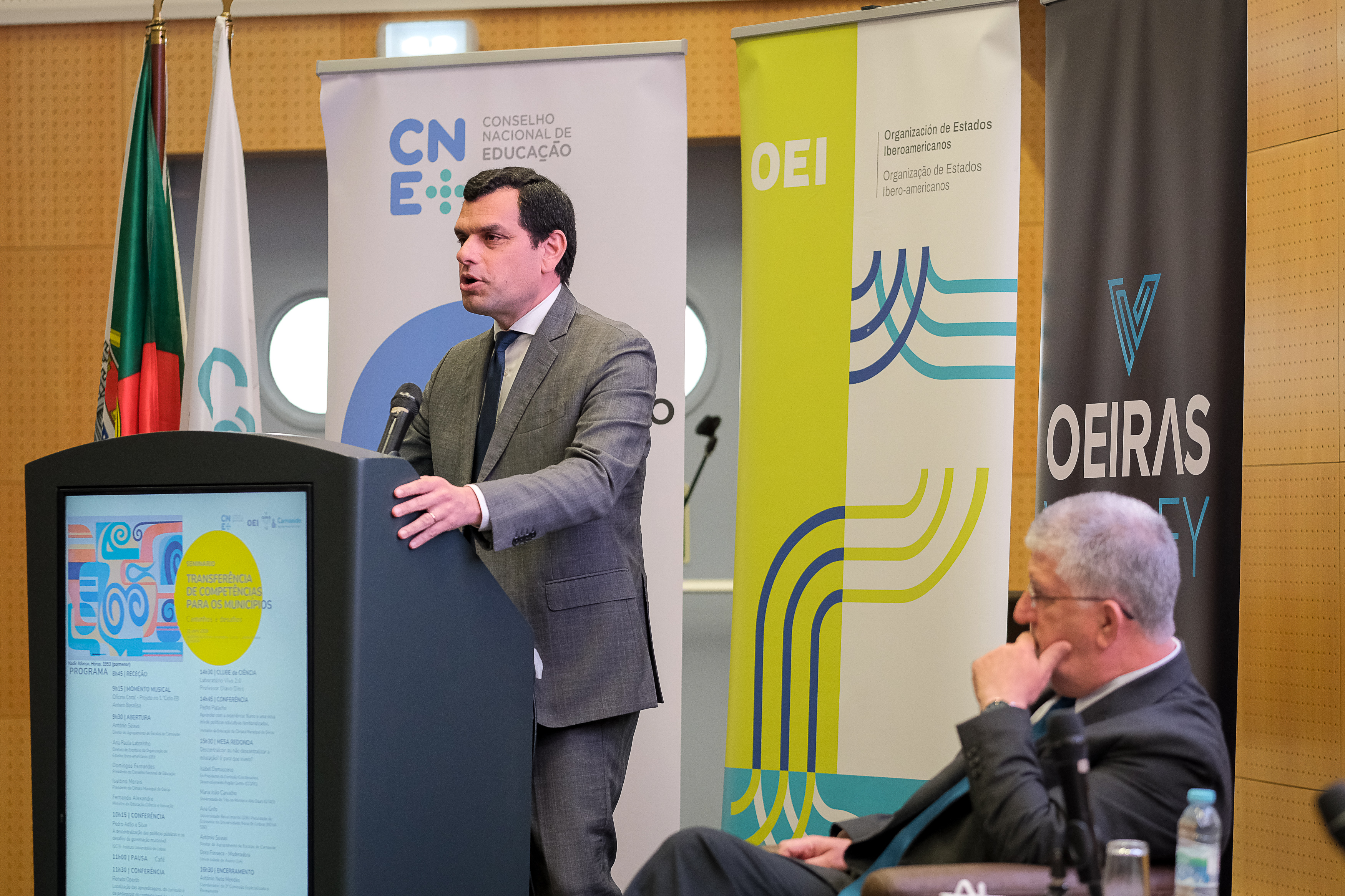Conselho Nacional da Educação Seminário | Transferência de competências para os municípios: caminhos e desafios. Abertura com António Seixas (AEC), Ana Paula Laborinho (OEI), Domingos Fernandes (CNE), Pedro Patacho (CMO). Escola Secundária Camilo Castelo Branco.