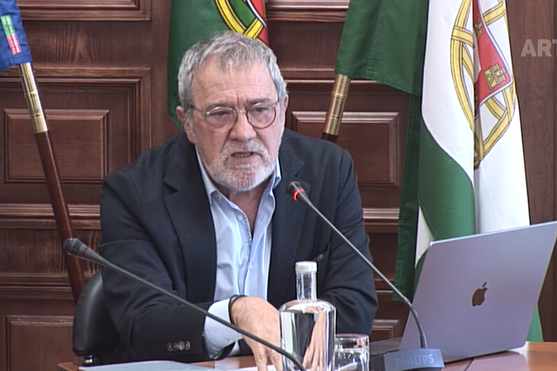 A revisão do Estatuto da Carreira Docente em análise numa audição do Presidente do CNE na Assembleia da República (AR). 